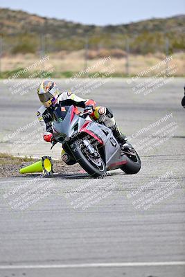 media/Mar-10-2024-TrackXperience (Sun) [[cef06d0f9a]]/Group 3/Session 4 (Turn 14)/